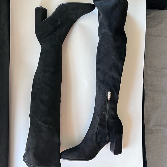 Marc Fisher Over-The-Knee Suede Pointed Toe Boots with chunky Heel in Black - Picture 3 of 7